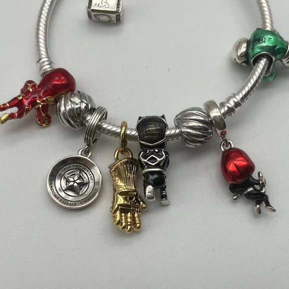 Pandora Marvel Heroes Rally Bracelet And Multiple Pendant - Picture 10 of 14